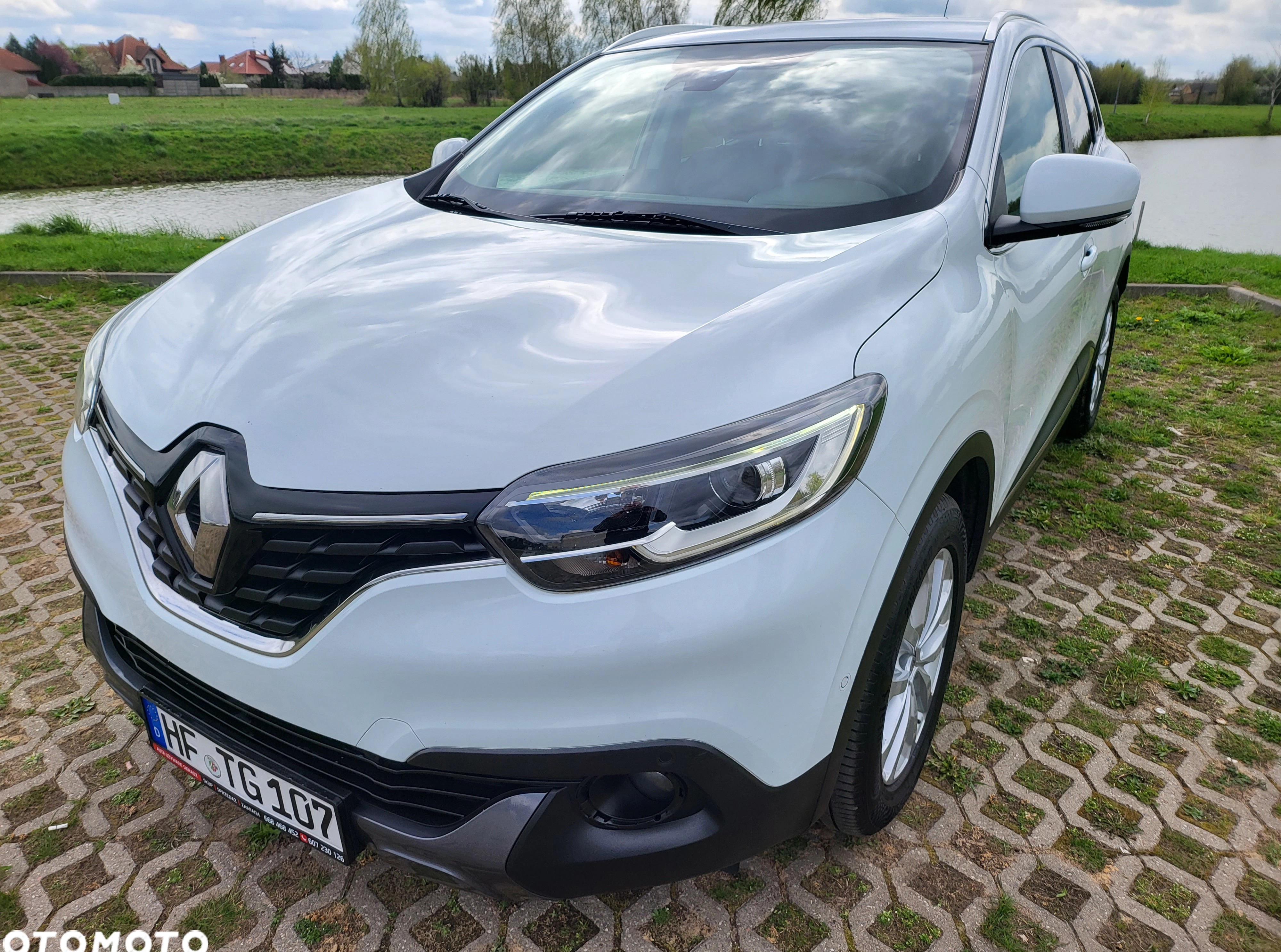 Renault Kadjar cena 48909 przebieg: 198000, rok produkcji 2016 z Sieradz małe 781